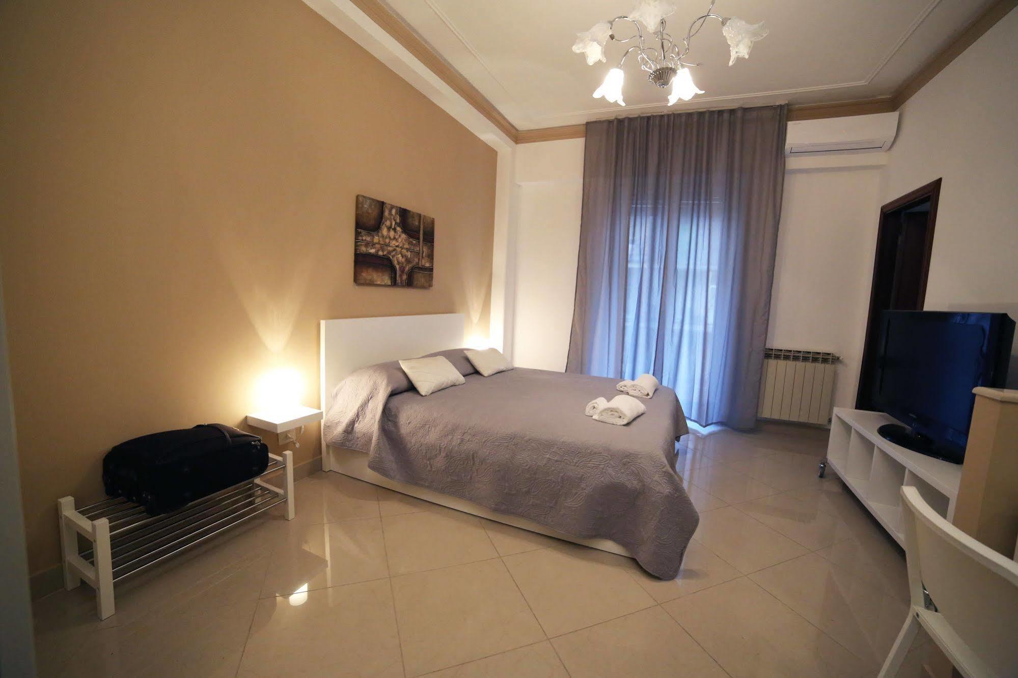 B&B Teocrito Katania Zewnętrze zdjęcie